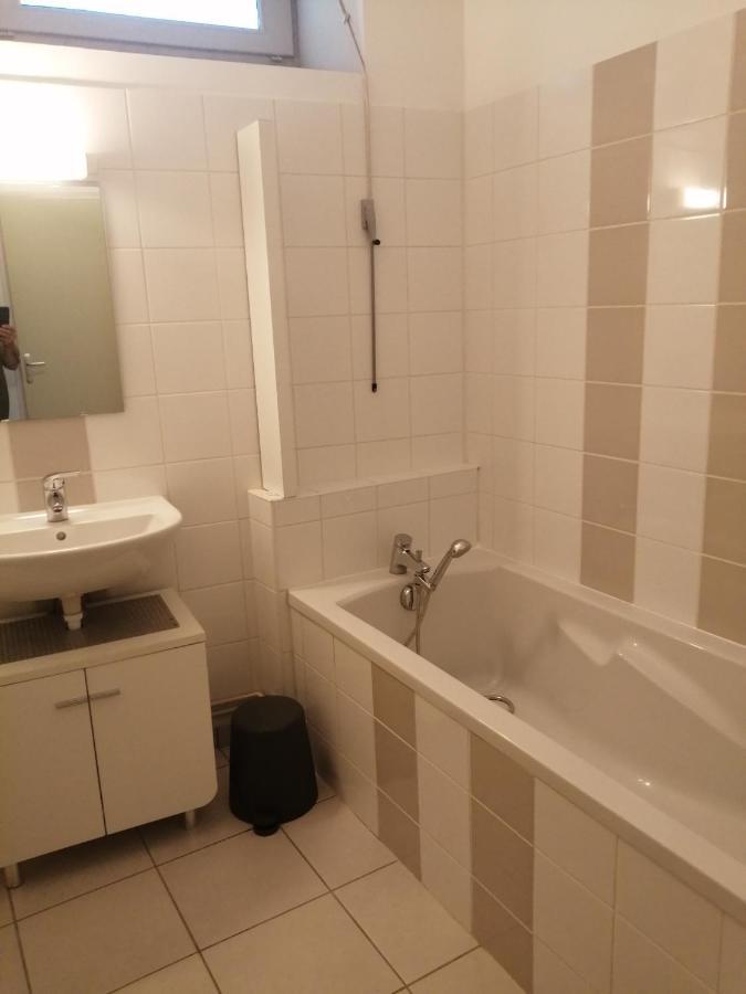 Апартаменты Studio Dans Vieux Magasin 1800 Седан Экстерьер фото
